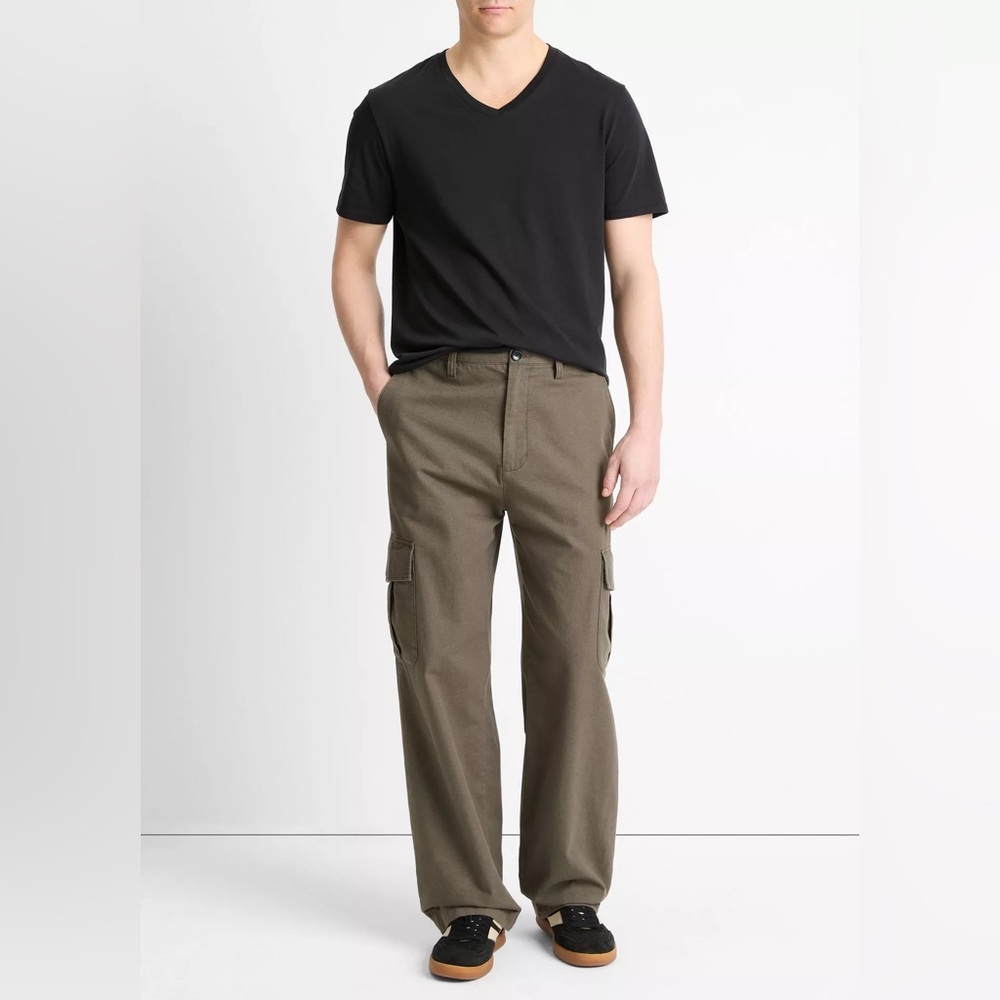 Vince. Brand Men’s Black Soft Pima Cotton V-Neck T-Shirt , Large